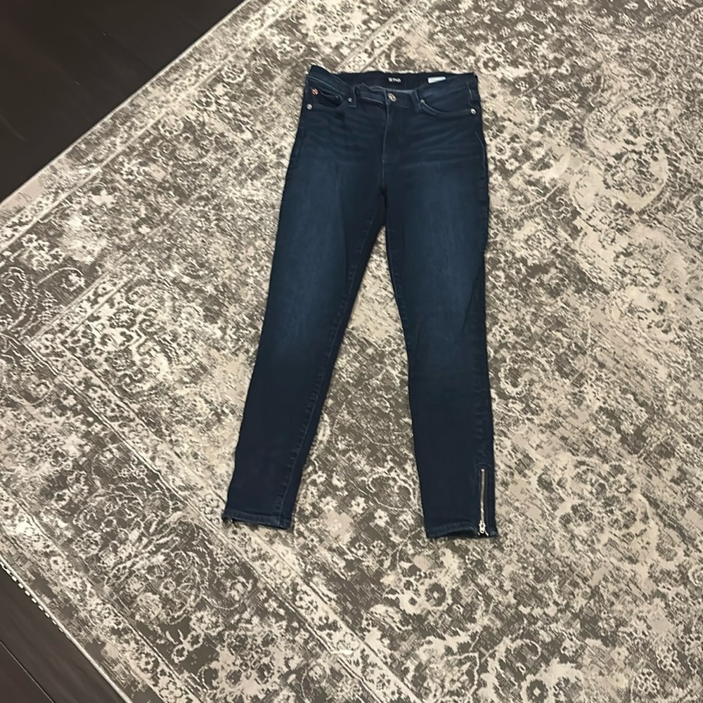 Size 27 Hudson Natalie mid rise super skinny ankle jeans